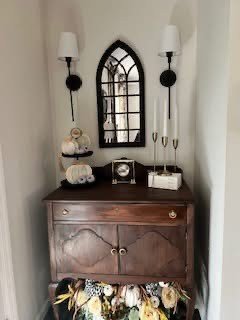 Cabinet decor for fall