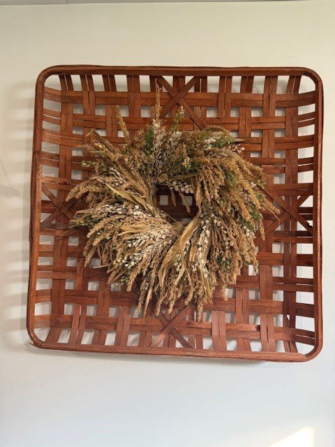All occasion tobacco basket